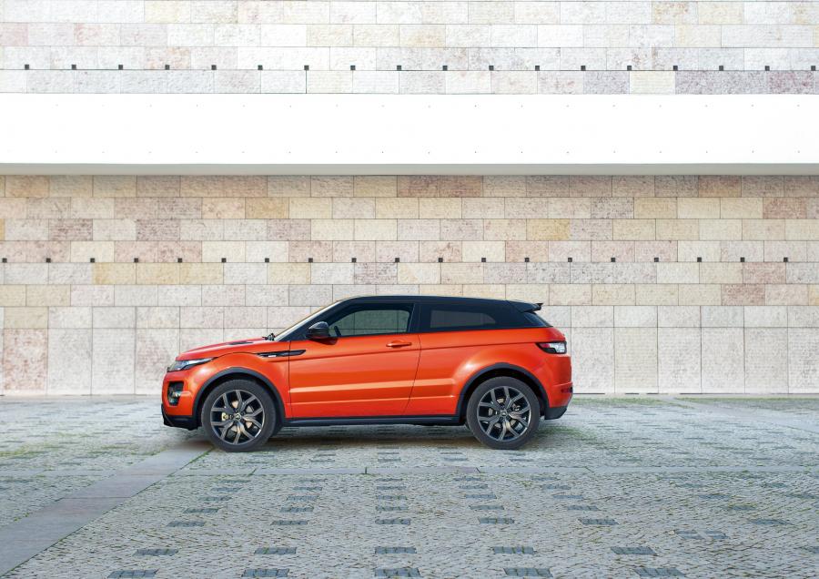 Land Rover Range Rover Evoque Autobiography Dynamic 2014 года  (фото 10 из 35)